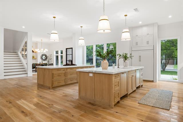 Building Photo - 5833 Preston Haven Dr