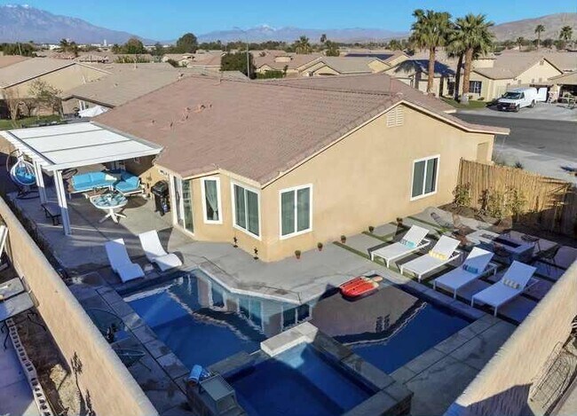 Foto del edificio - 83939 Carolina Ct