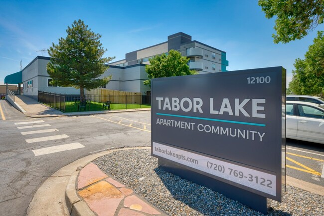 Comunidad - Tabor Lake