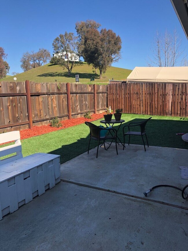 Building Photo - 3 br, 2 bath House - 2117 Big Buck Lane