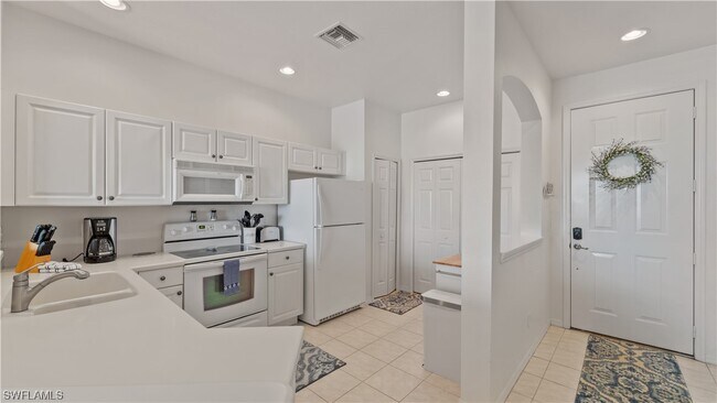 Building Photo - 4248 Liron Ave