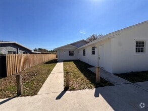 Building Photo - 15741 NW 40th Ct