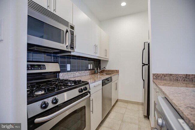 Foto del edificio - 219 S 18th St