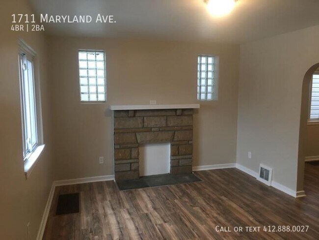 Building Photo - WEST MIFFLIN- 4 BEDROOM / 1.5 BATHROOM HOU...