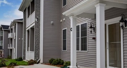 Building Photo - 92 N Main St