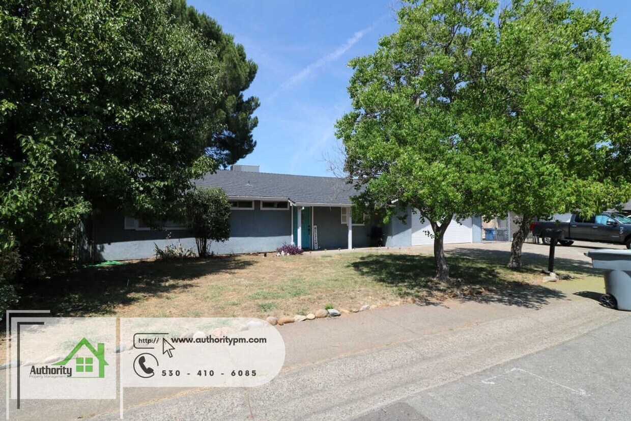 Primary Photo - 160 Woodcliff Dr