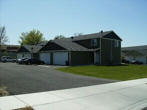 Building Photo - 103 E Mizzou Ct