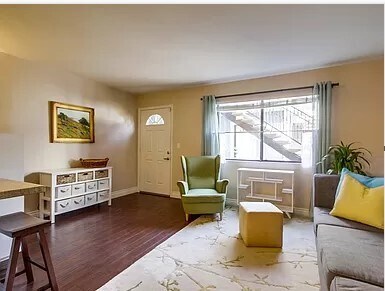 Foto del edificio - 4440 Cherokee Ave