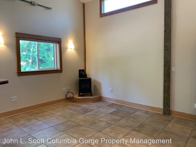 Building Photo - 1 br, 1 bath House - 700 Country Club Rd