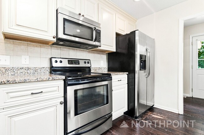 Building Photo - 236 Pleasant View Dr