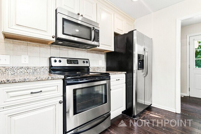 Foto del edificio - 236 Pleasant View Dr