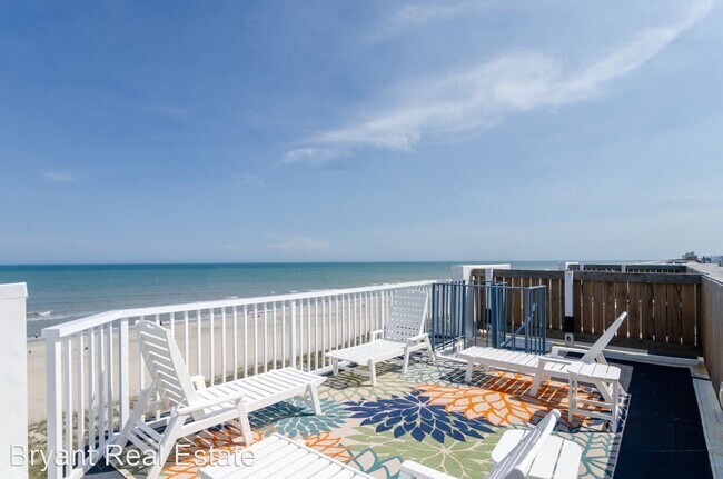 Building Photo - 3 br, 2.5 bath House - 201 Carolina Beach ...
