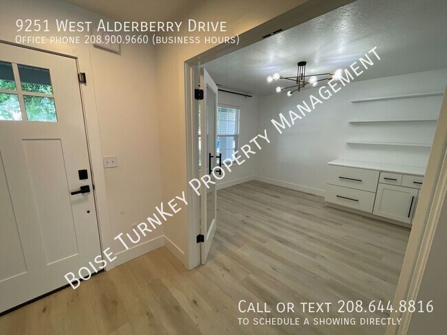 Foto del edificio - 9251 W Alderberry Dr