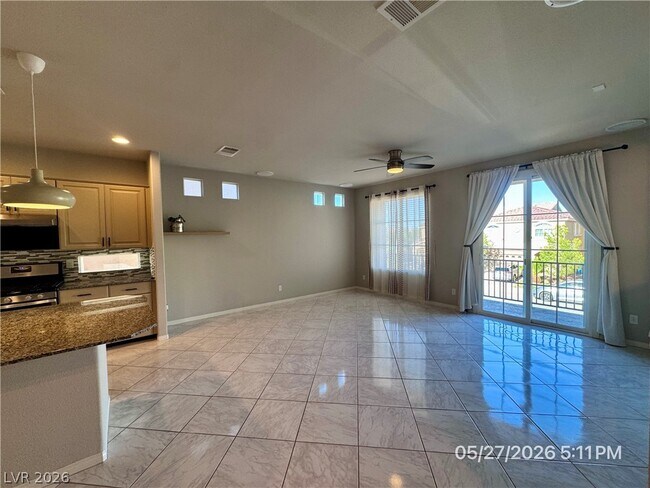 Foto del edificio - 8115 S Sorrel St