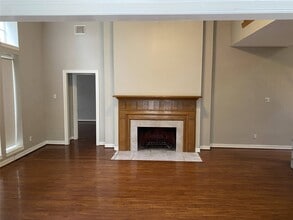 Building Photo - 3207 Breckinridge Ct