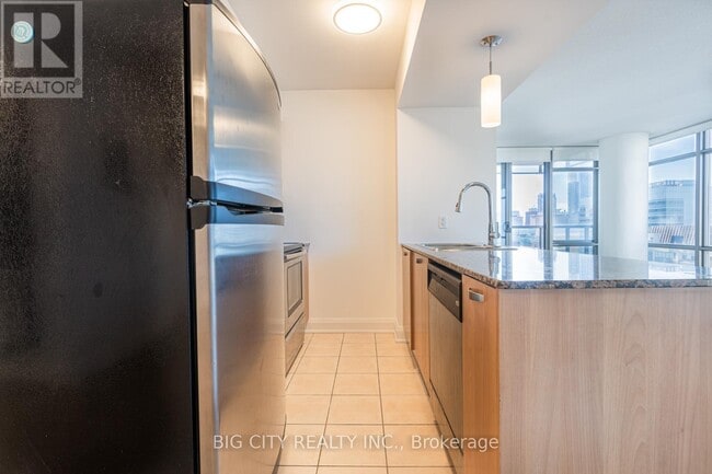 Building Photo - 37 Grosvenor St