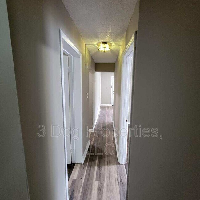 Foto del edificio - 1409 Bradt St
