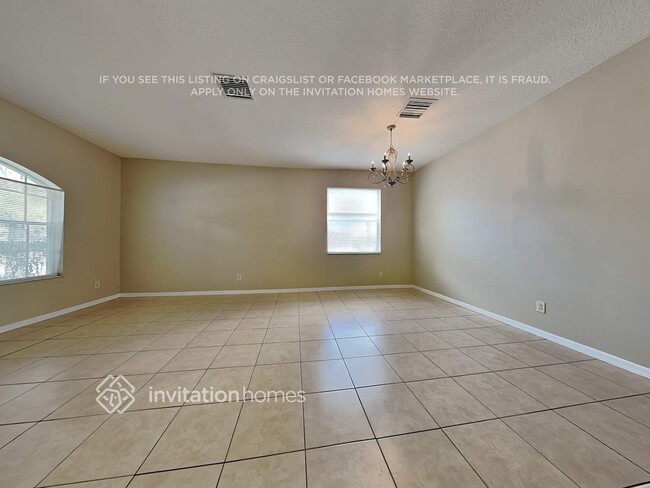 Building Photo - 6938 Gray Catbird Loop