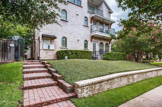 Building Photo - 3100 Rosedale Ave
