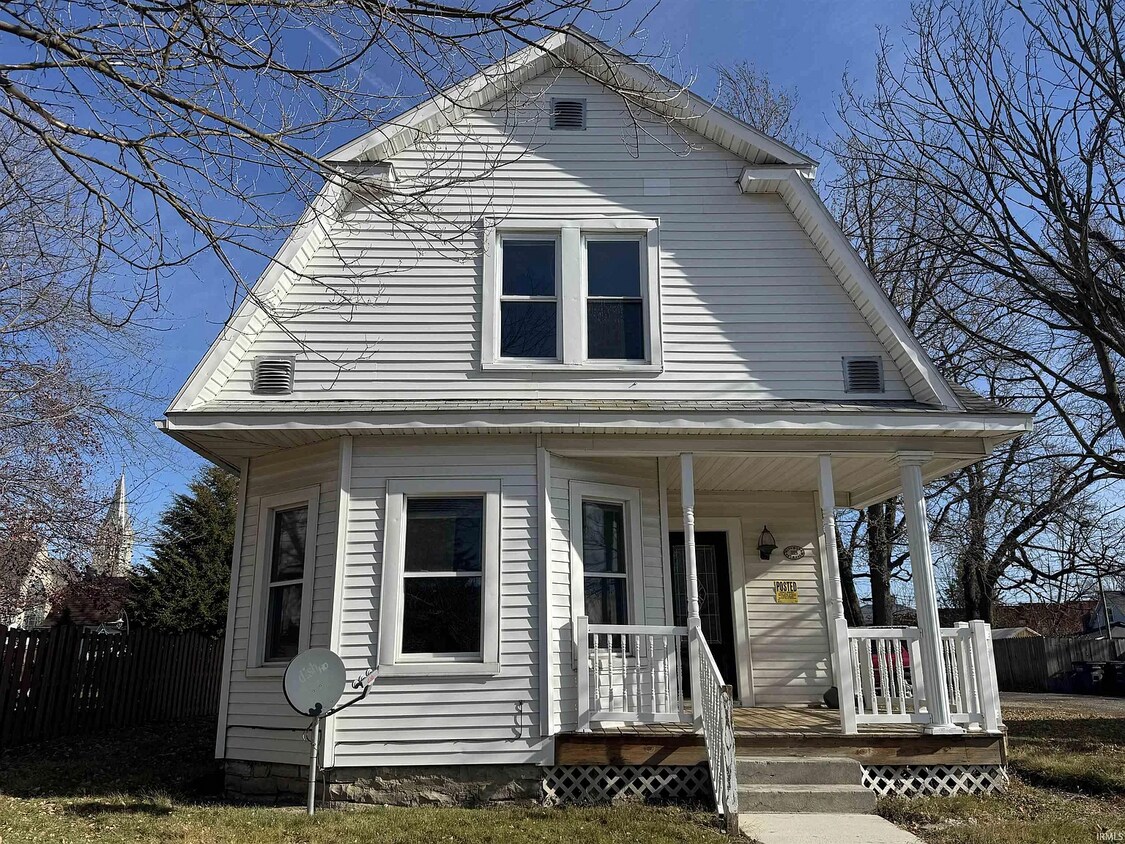 Primary Photo - 1118 N Webster St