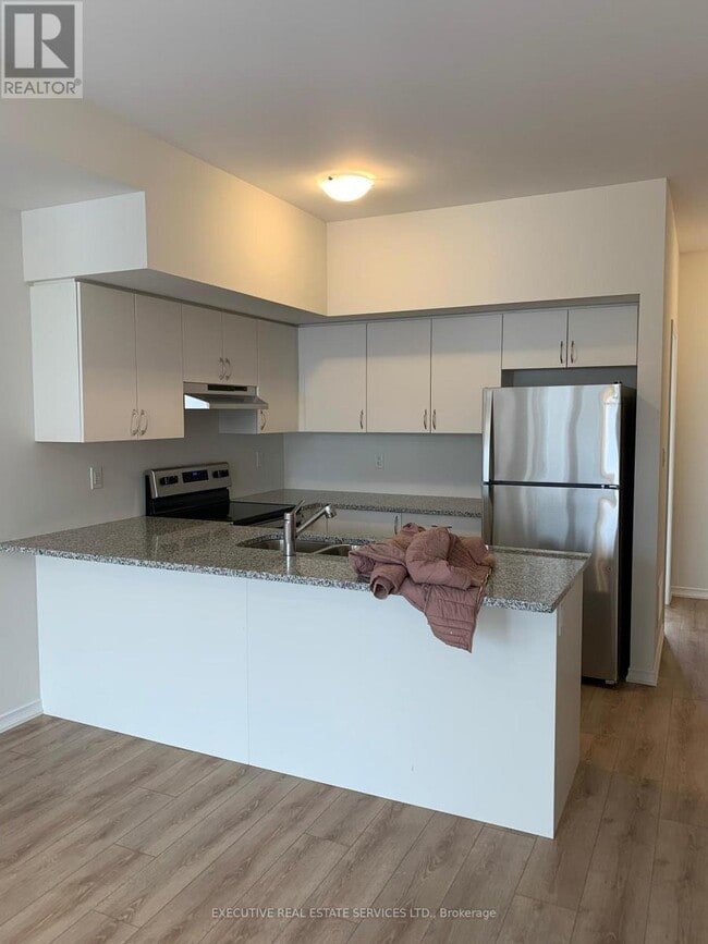 Building Photo - 99 Danzatore Path