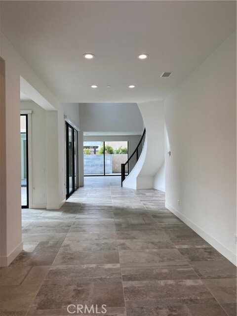 Building Photo - 130 Interstellar