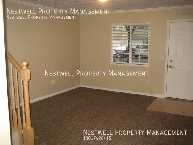 Building Photo - Cute 3-bed Townhome in West Jordan