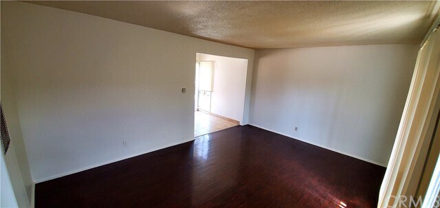 Foto del edificio - 925 Larch St