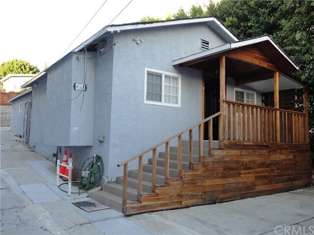 Primary Photo - 4565 Lexington Ave