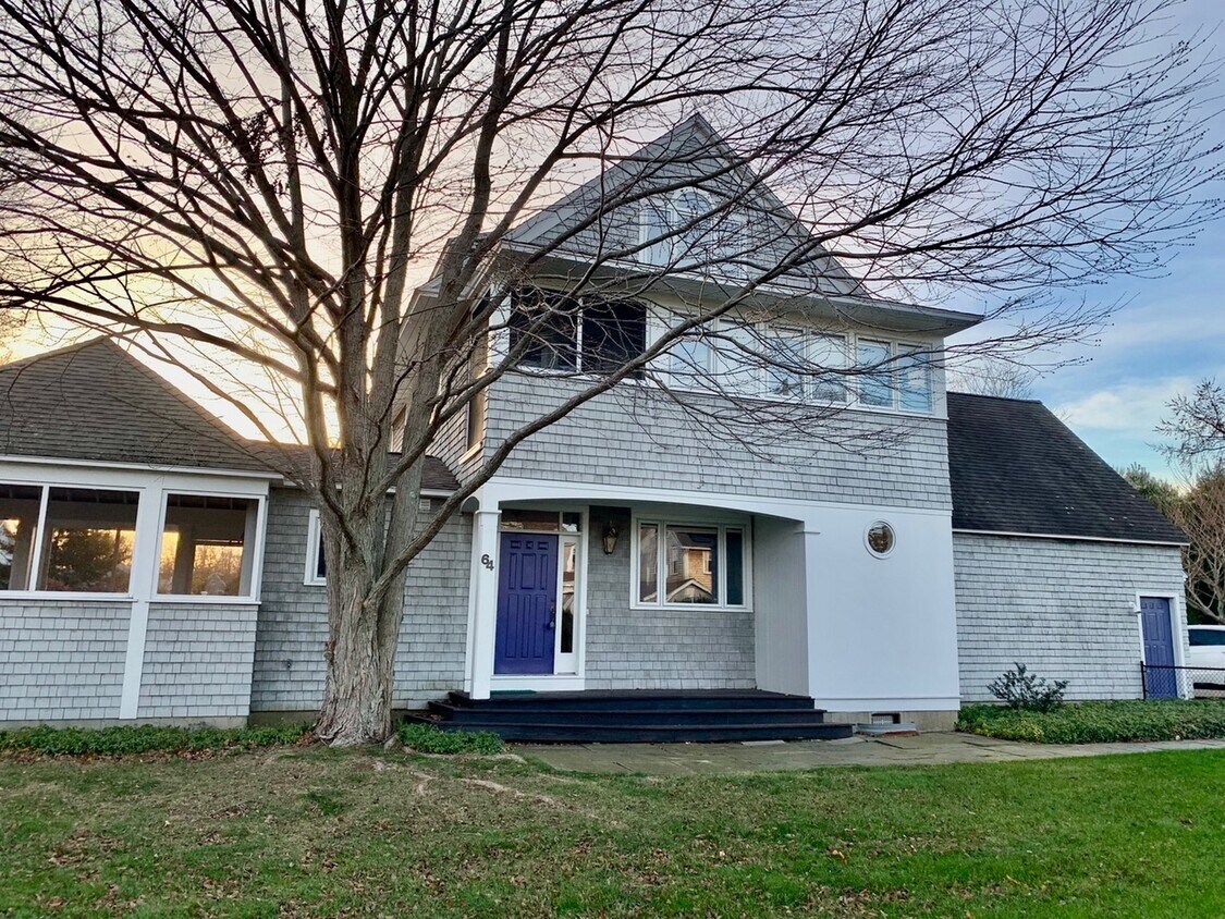 64 Chittenden Field Ln, Madison, CT 06443 House Rental in Madison, CT