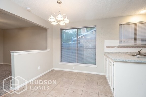 Building Photo - 13535 Windhaven St