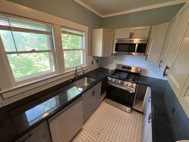 Varsity Management - Varsity Management Apartment