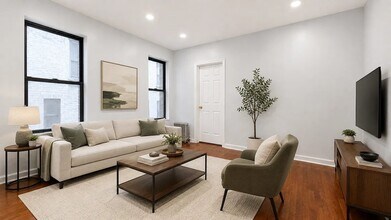 Building Photo - 509 W 174th St