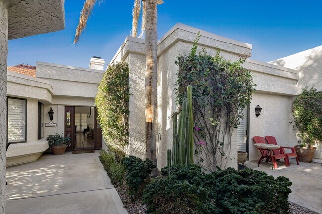 Building Photo - 50115 Calle Rosarita