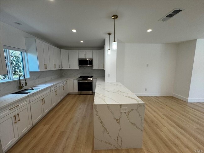 Building Photo - 7414 Delco Ave