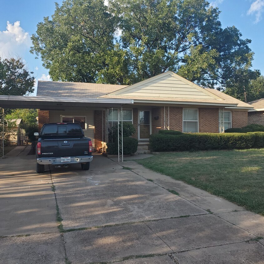 1562 Carol Ln, Wichita Falls, TX 76302 House Rental in Wichita Falls