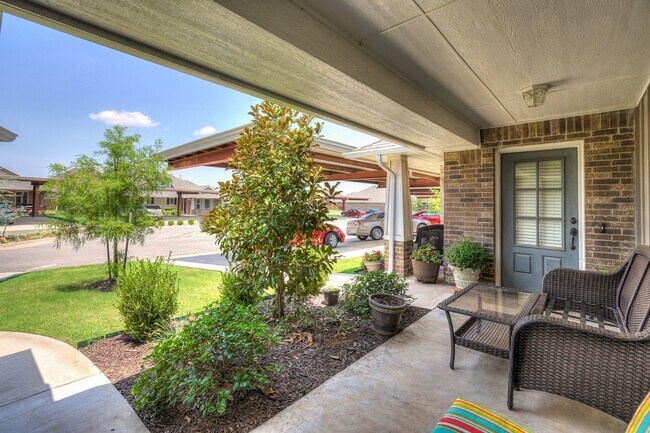 Building Photo - 8932 SW 55th Street
