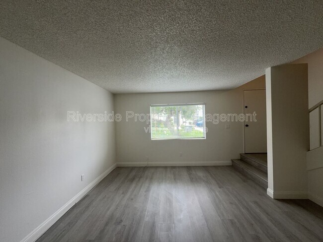 Foto del edificio - 2255 Cahuilla St