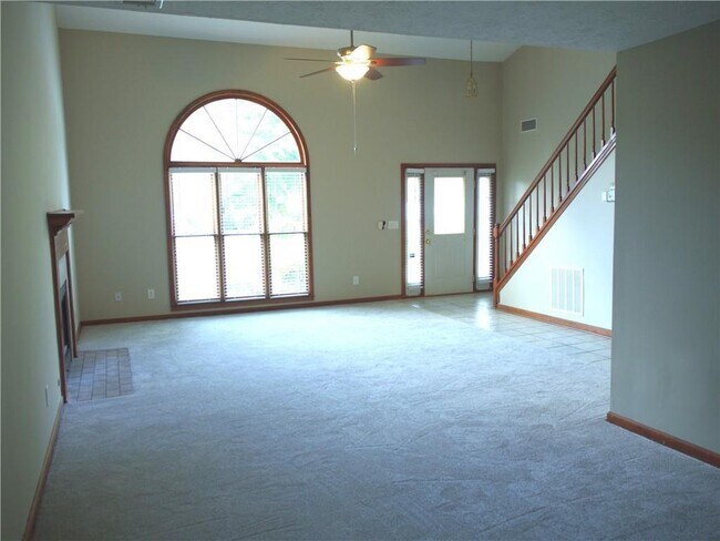 Building Photo - 4865 Camberbridge Dr