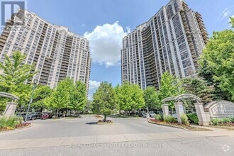Building Photo - 700-700 Humberwood Blvd