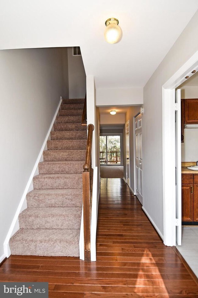 Building Photo - 6581 Sand Wedge Ct