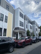 Building Photo - 154 W 8th St