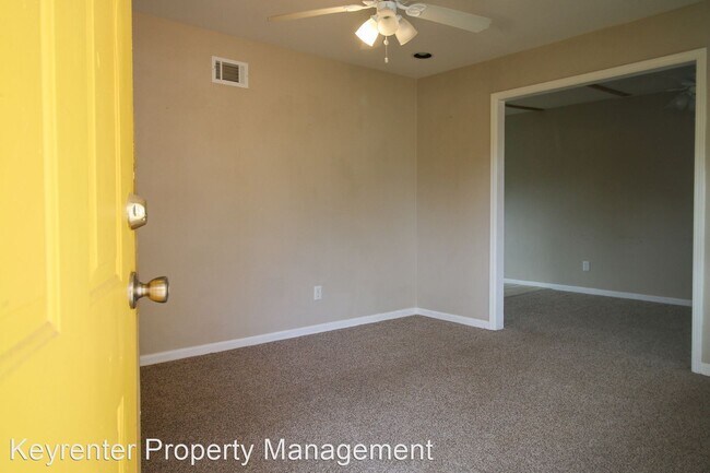 Foto del edificio - 3 br, 1 bath House - 5706 N Frankfort Ave