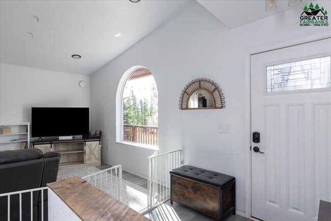 Foto del edificio - Charming Two-Bedroom Home for Rent in Fair...