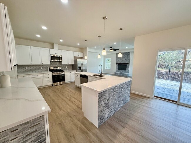 Building Photo - 19181 Indian Springs Rd