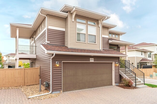 Photo - 4490 Vindaloo Dr House