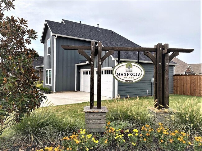 Foto del edificio - 4730 Dry Creek Rd