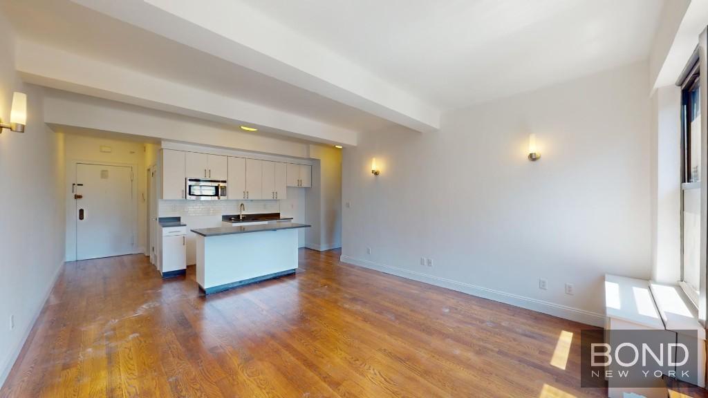Primary Photo - 160 W 73rd St