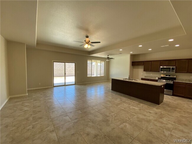 Building Photo - 3620 Oak Cliffs Ave