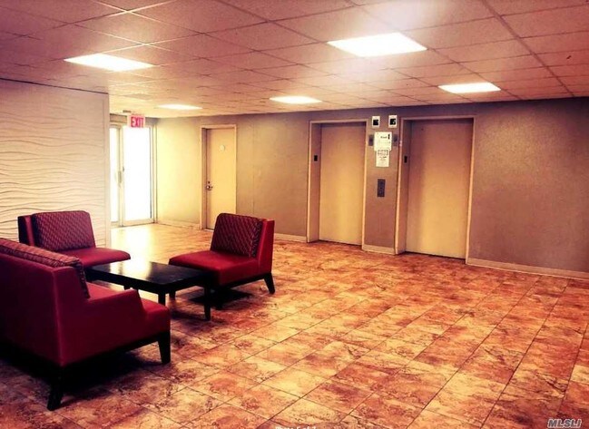 Foto del edificio - 260 Beach 81st St